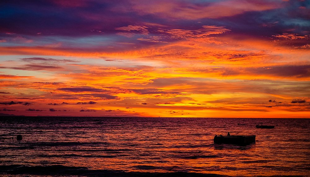 Sunset at La Victoria Boat